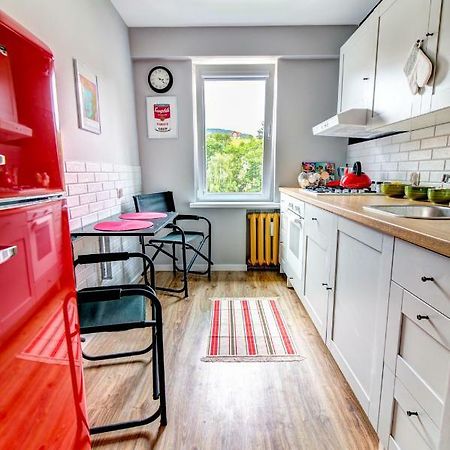 Apartament Halinka Salon, Sypialnia, Kuchnia, Balkon Powierzchnia 50M كرينيتسا زدروي المظهر الخارجي الصورة
